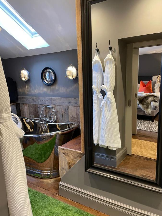 The Cocktail Lounge At Cheshire Boutique Bathhouse Leilighet Nantwich Eksteriør bilde